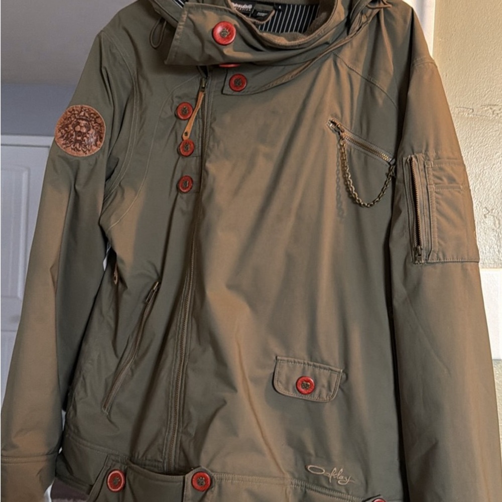Oakley Signature Gretchen Blieler snowboard Jacket
